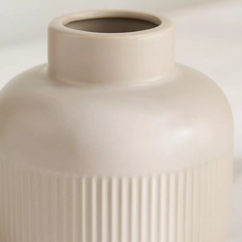 Sansa Roma Ceramic Vase - 13x13x13.5 cm - Image 4