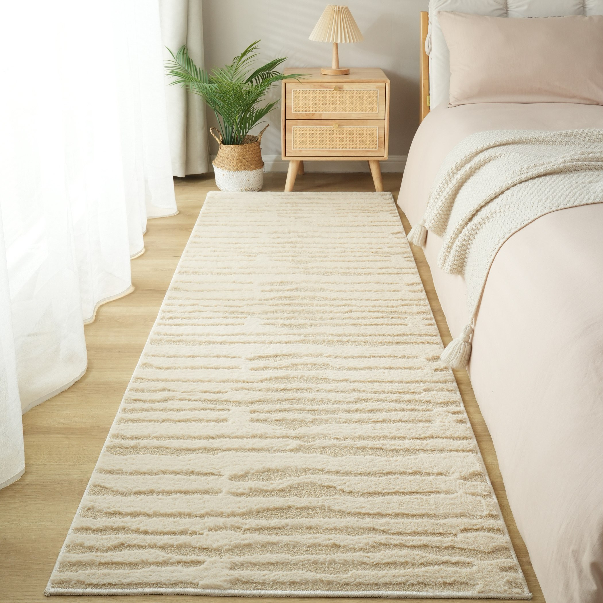 Zara Donel Jacquard Rabbit Fur Rug - 75x230 cm