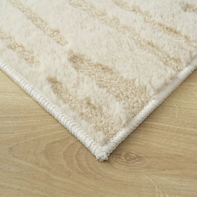 Zara Donel Jacquard Rabbit Fur Rug - 75x230 cm - Image 5