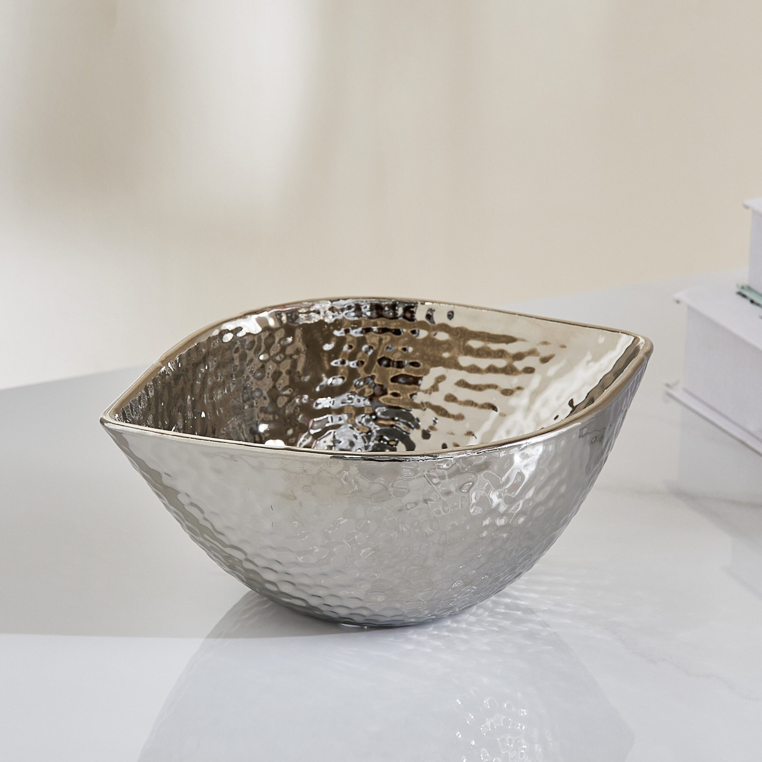 Sansa Duke Ceramic Hammered Finish Decorative Bowl Stand - 20.5x13.5x7.5 cm