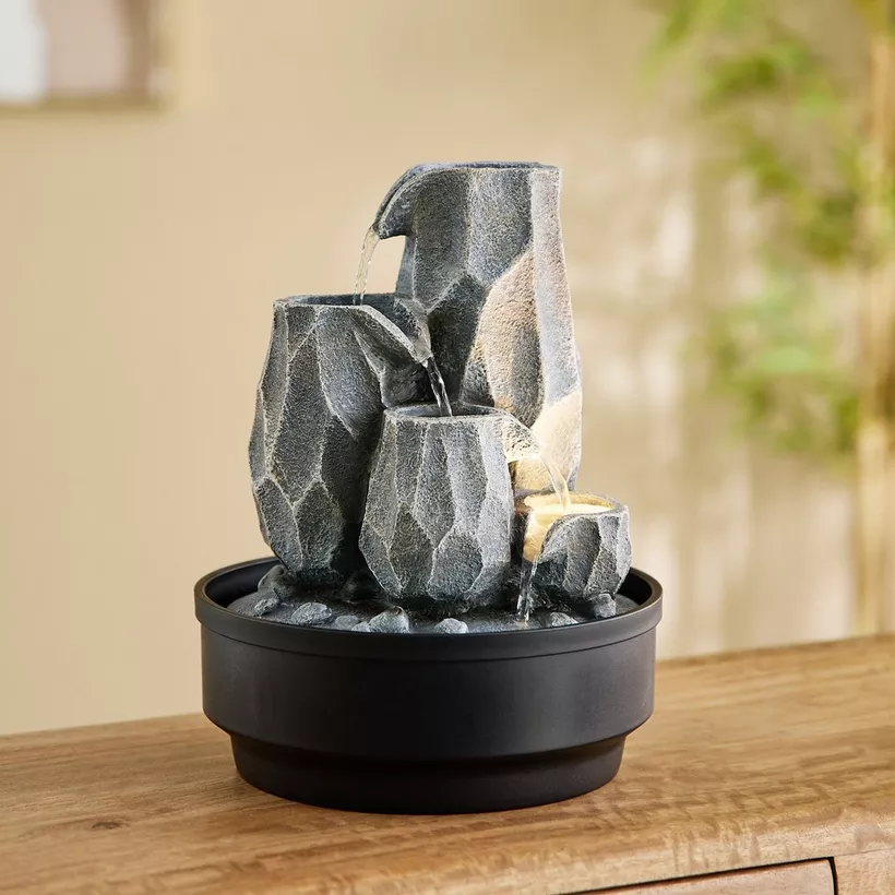 Claro Modern Fountain with 1 LED Light - 21x21x28 cm - Image 3
