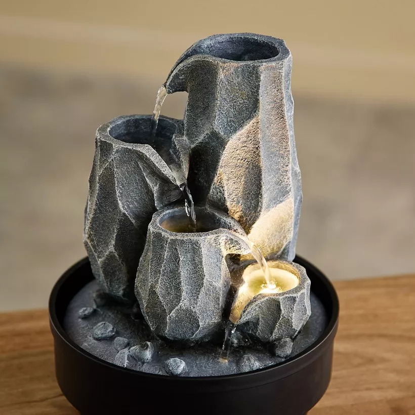 Claro Modern Fountain with 1 LED Light - 21x21x28 cm - Image 4