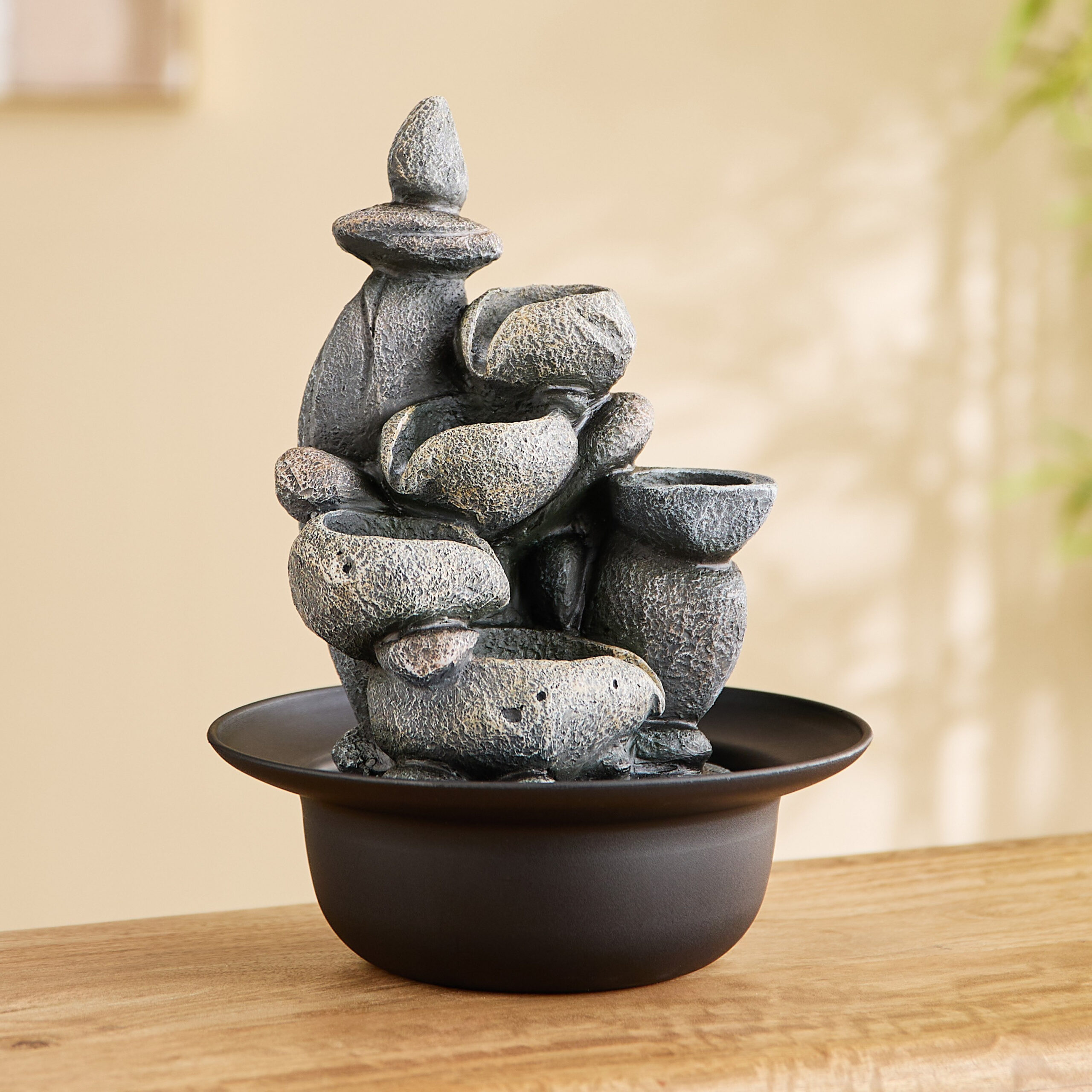 Claro Modern Fountain with LED Light - 23x23x31 cm