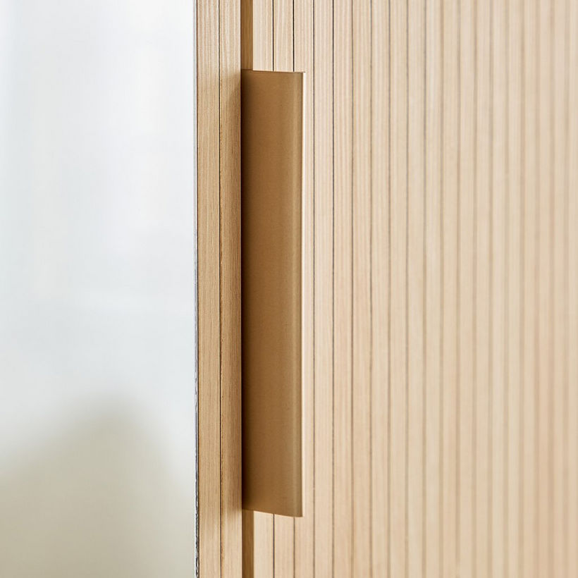 Island 4-Door Wardrobe with 2 Mirror - Image 7