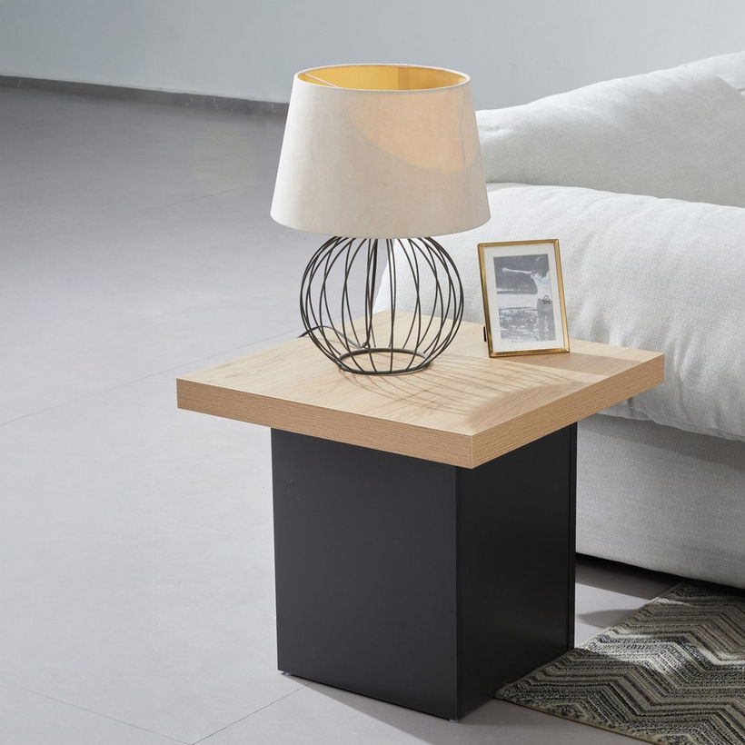 Winchester End Table - Image 3