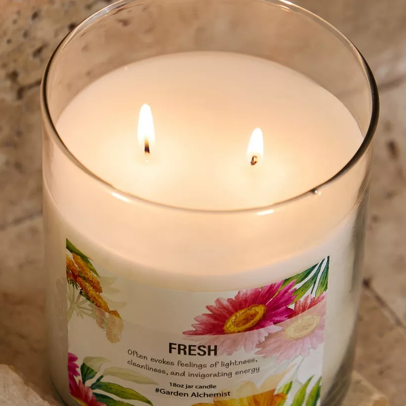 Aure Fragrance Jar Candle with Metal Lid - 510 g - Image 4
