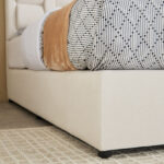 Movo Curvy Siena Upholstered King Bed - 180x200 cm