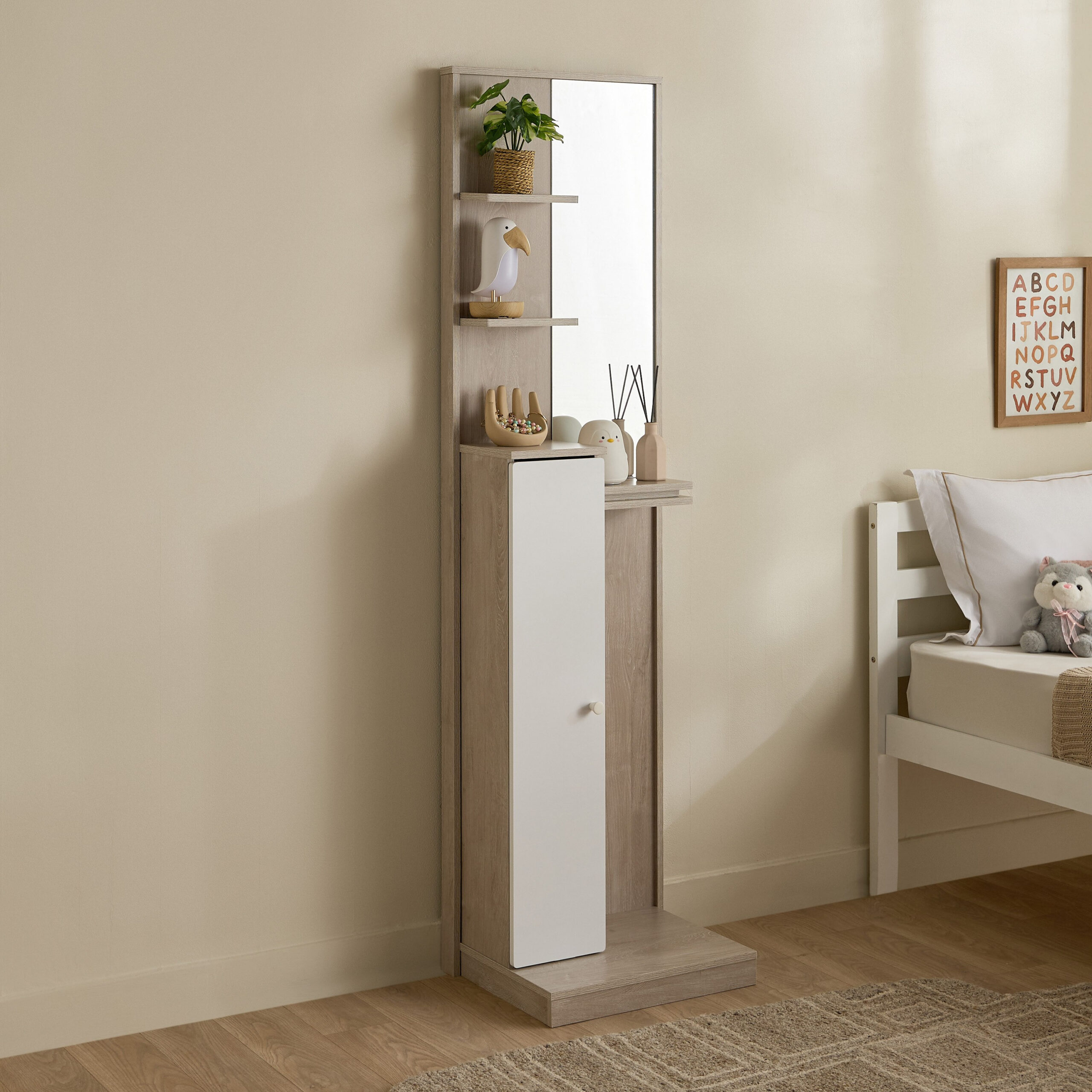 Movo Ivory Halmstad Vertical Dresser