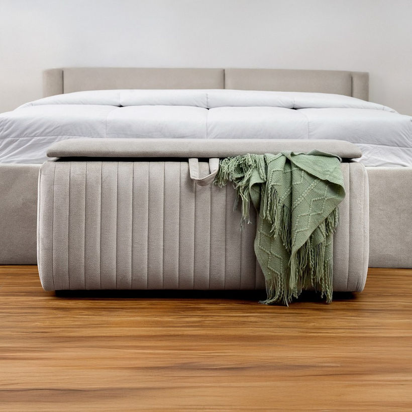 Hampton Upholstered Bed Bench with Storage - 130x50x45 cm - Image 3