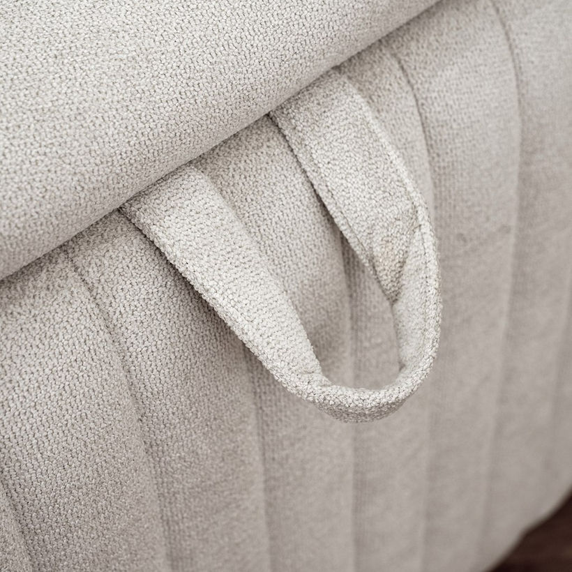 Hampton Upholstered Bed Bench with Storage - 130x50x45 cm - Image 8