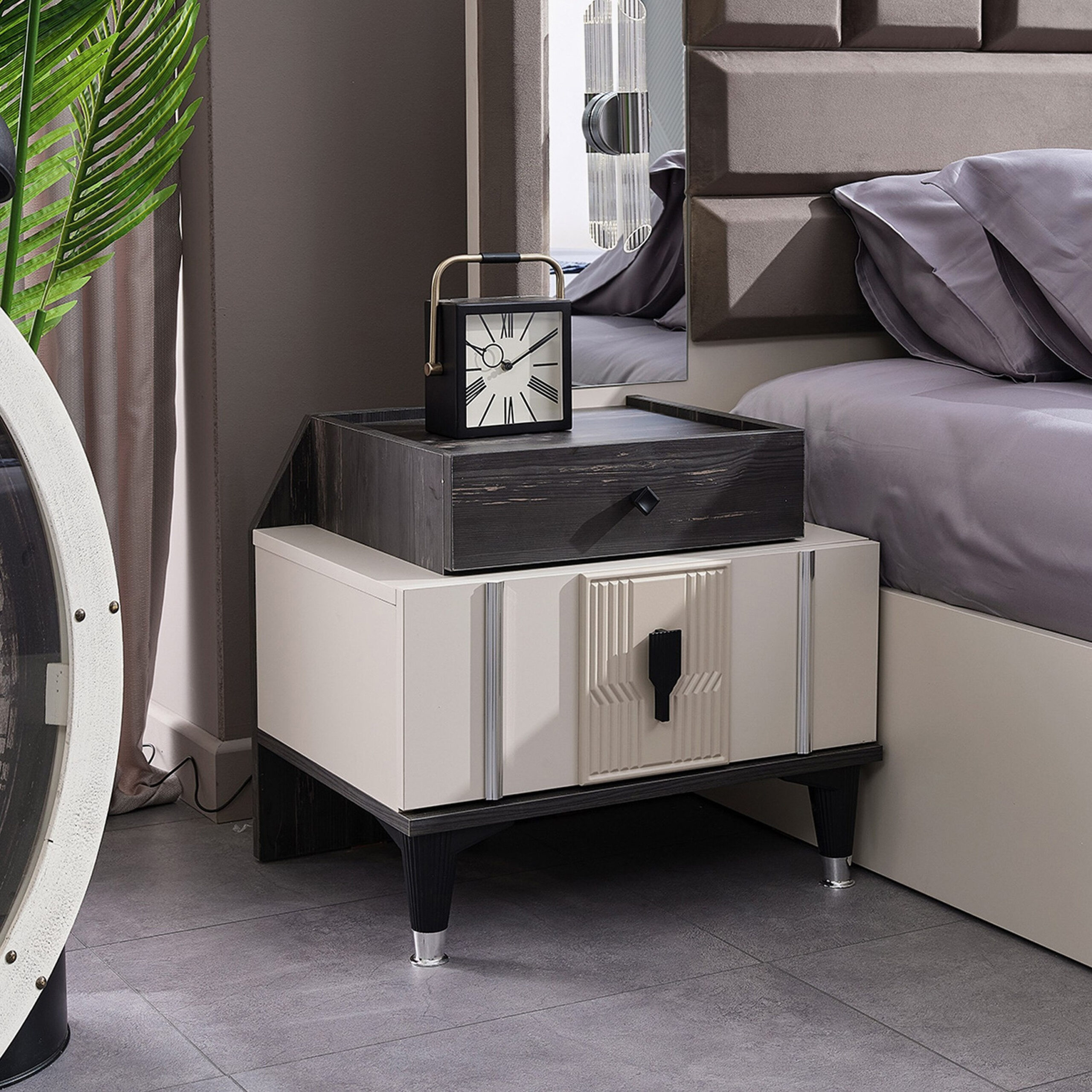 Glorious 2-Drawer Nightstand