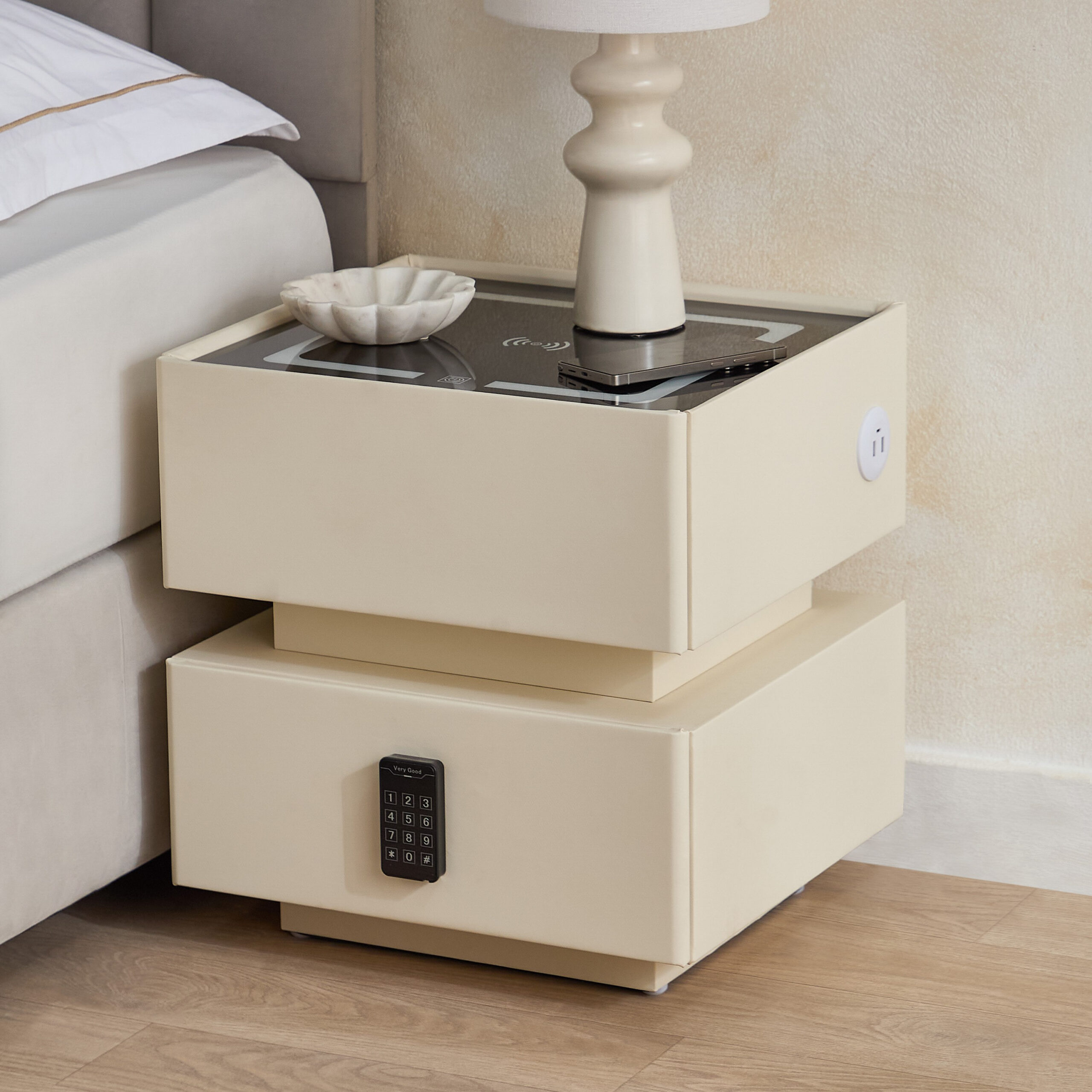 Lasberg Vasto 2-Drawer Night Stand