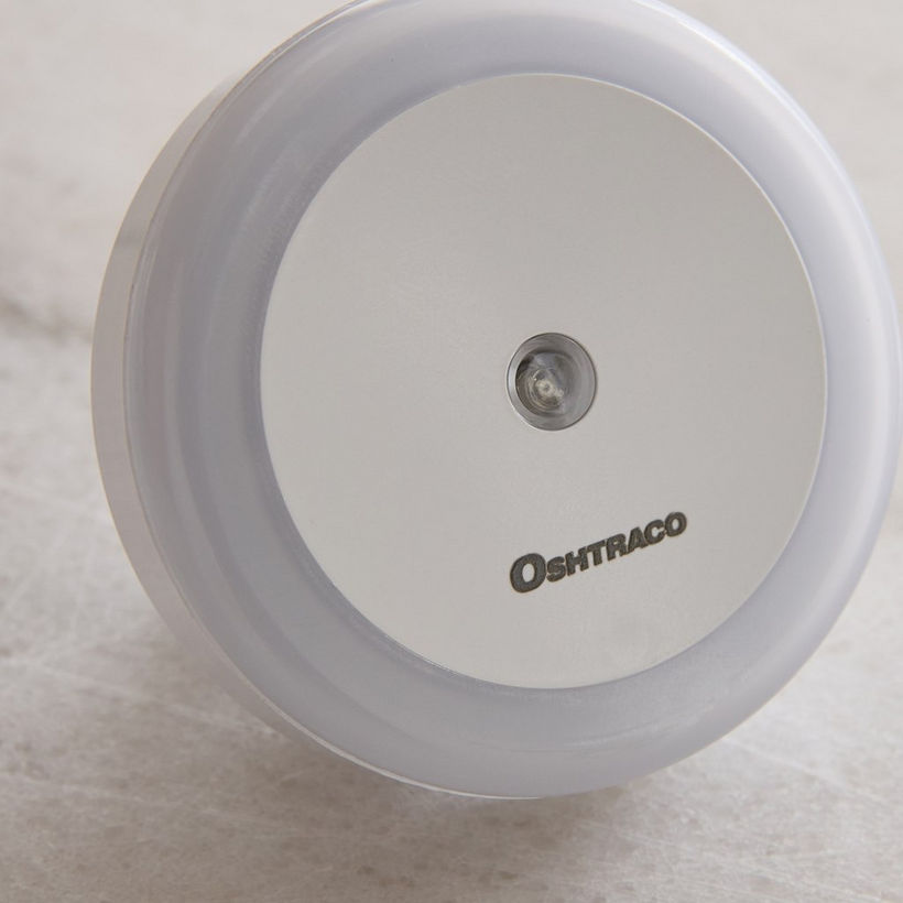 Oshtraco Auto Sensor LED Warm White Night Light - Image 5