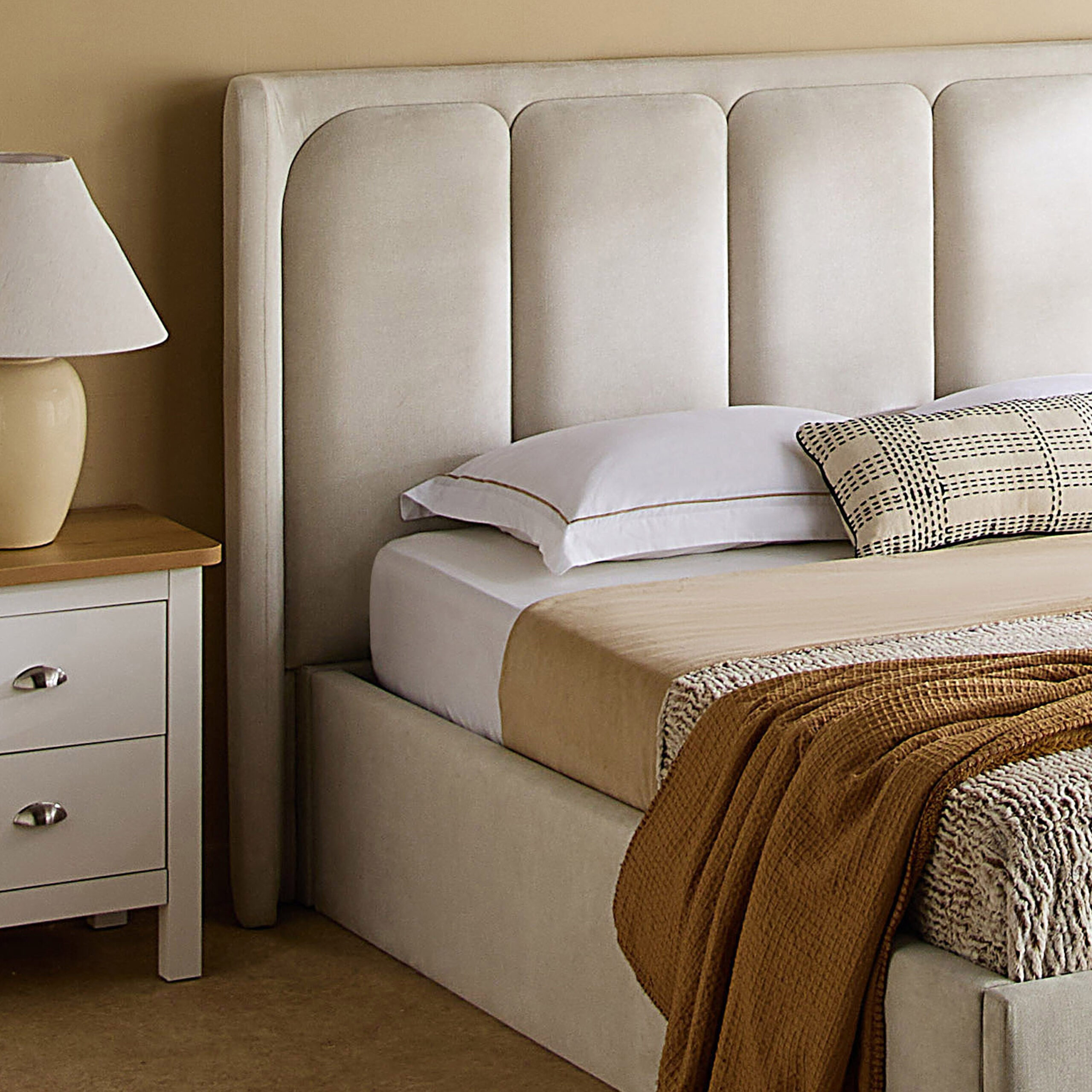 Hampton Cortona Upholstered King Headboard - 180x200 cm