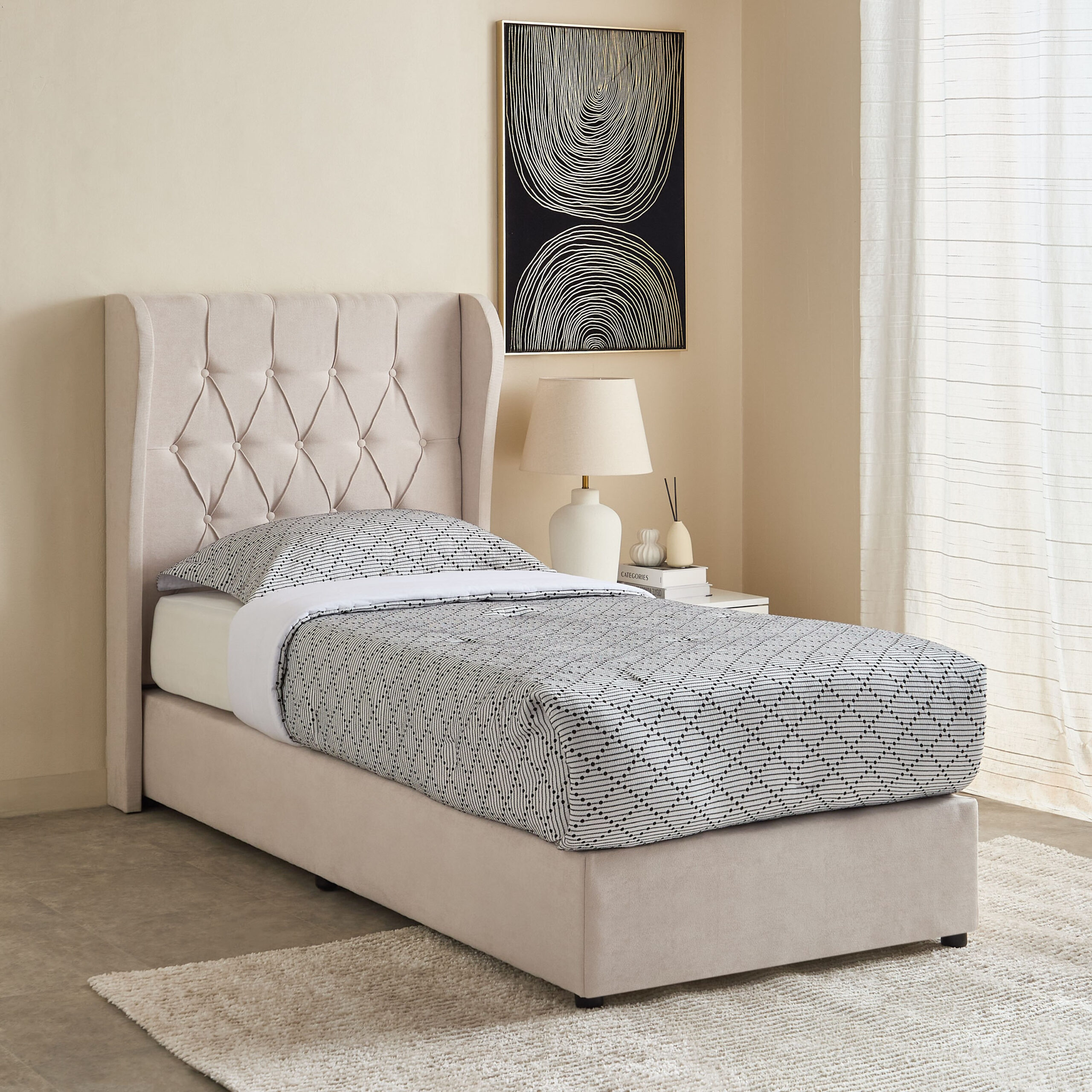 Curvy Chester Single Upholstered Bed - 90x200 cm