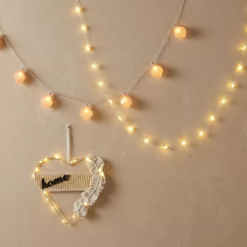 Elio 20-Piece Warm LED 2AA Flower 1.7 Metre String Light - Image 2