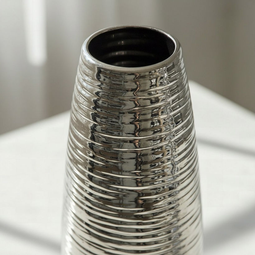 Aurum Sansa Duke Ceramic Textured Vase - 14x14x49 cm - Image 3
