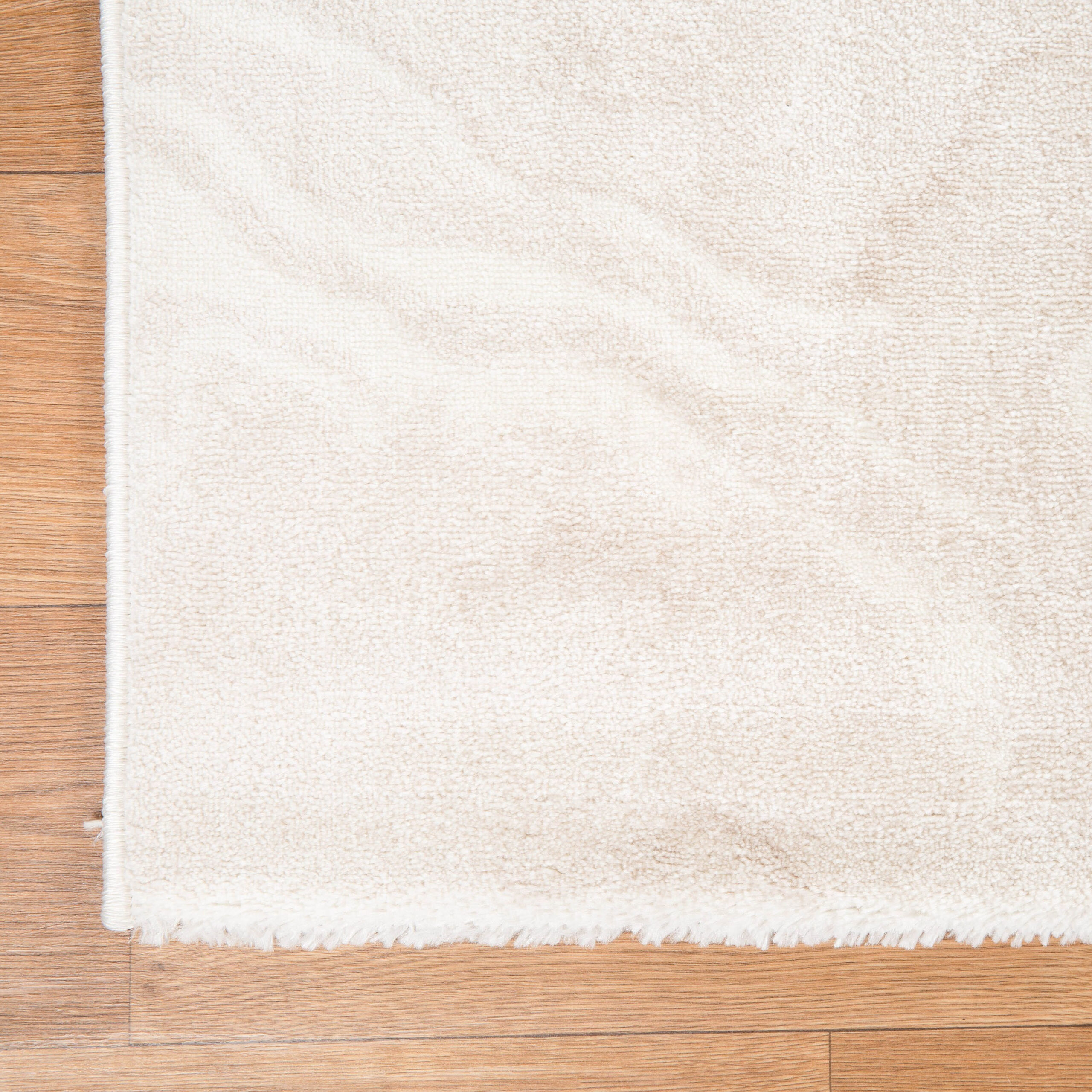 Dolce Curve Stain Resistant Polypropylene Rug - 240x360 cm
