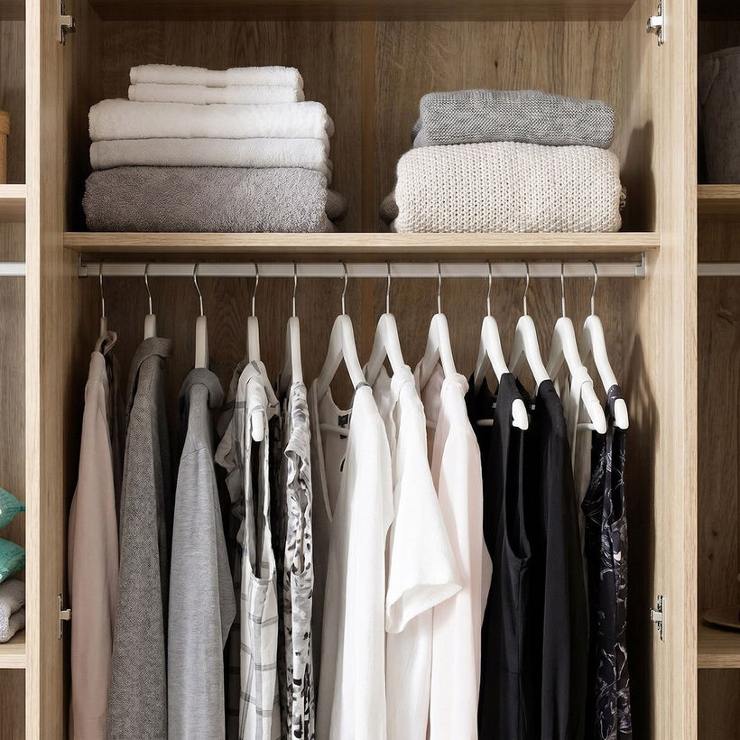 Curvy NXT 4-Door Wardrobe with 2 Mirrors and 2 Drawers - Image 7