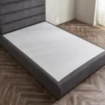 Curvy Linear Upholstered Queen Bed - 140x200 cm