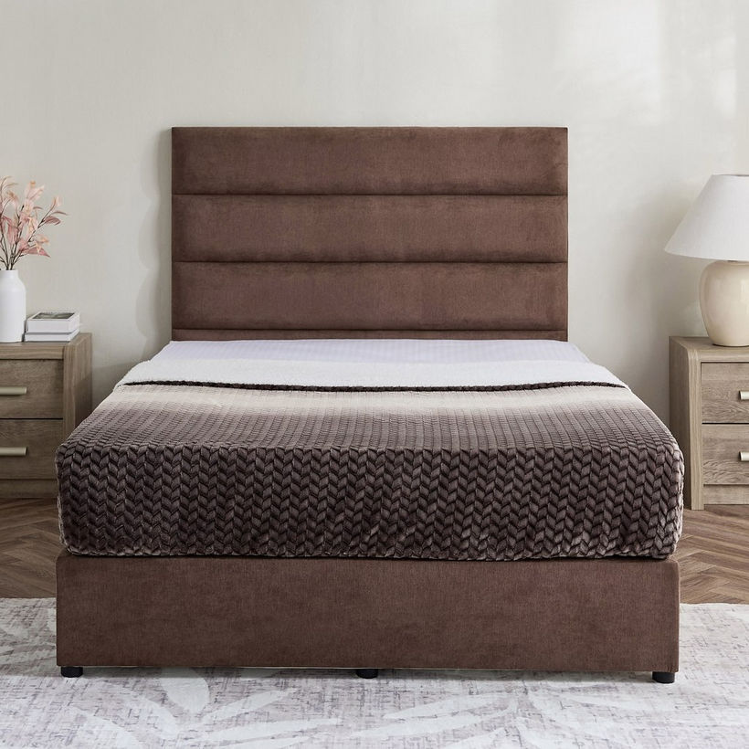 Curvy Linear Upholstered Queen Bed - 160x200 cm - Image 4