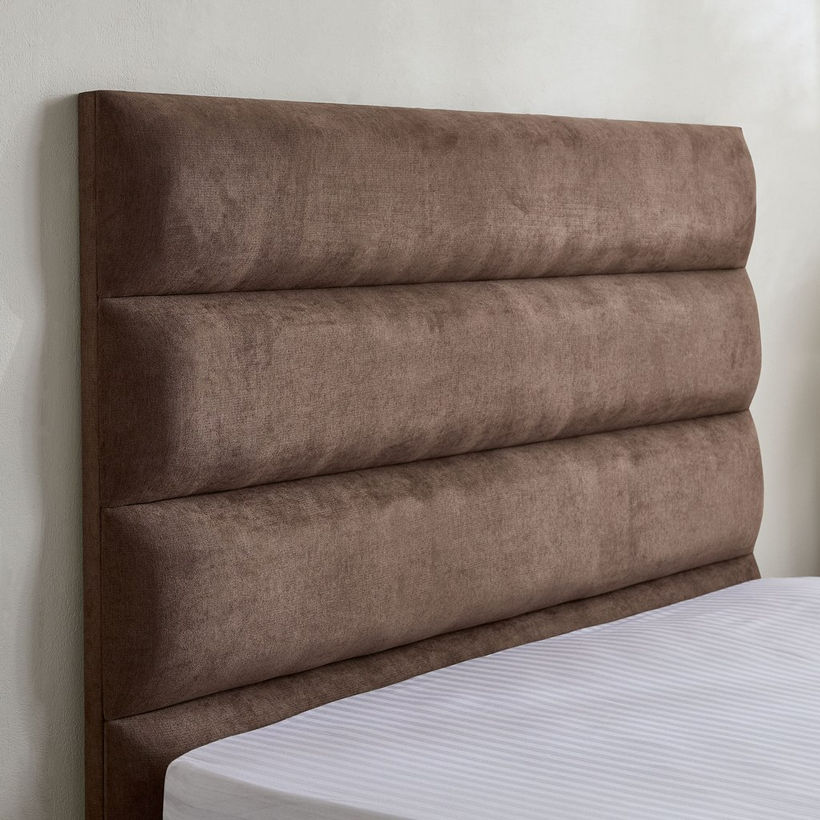 Curvy Linear Upholstered Queen Bed - 160x200 cm - Image 6