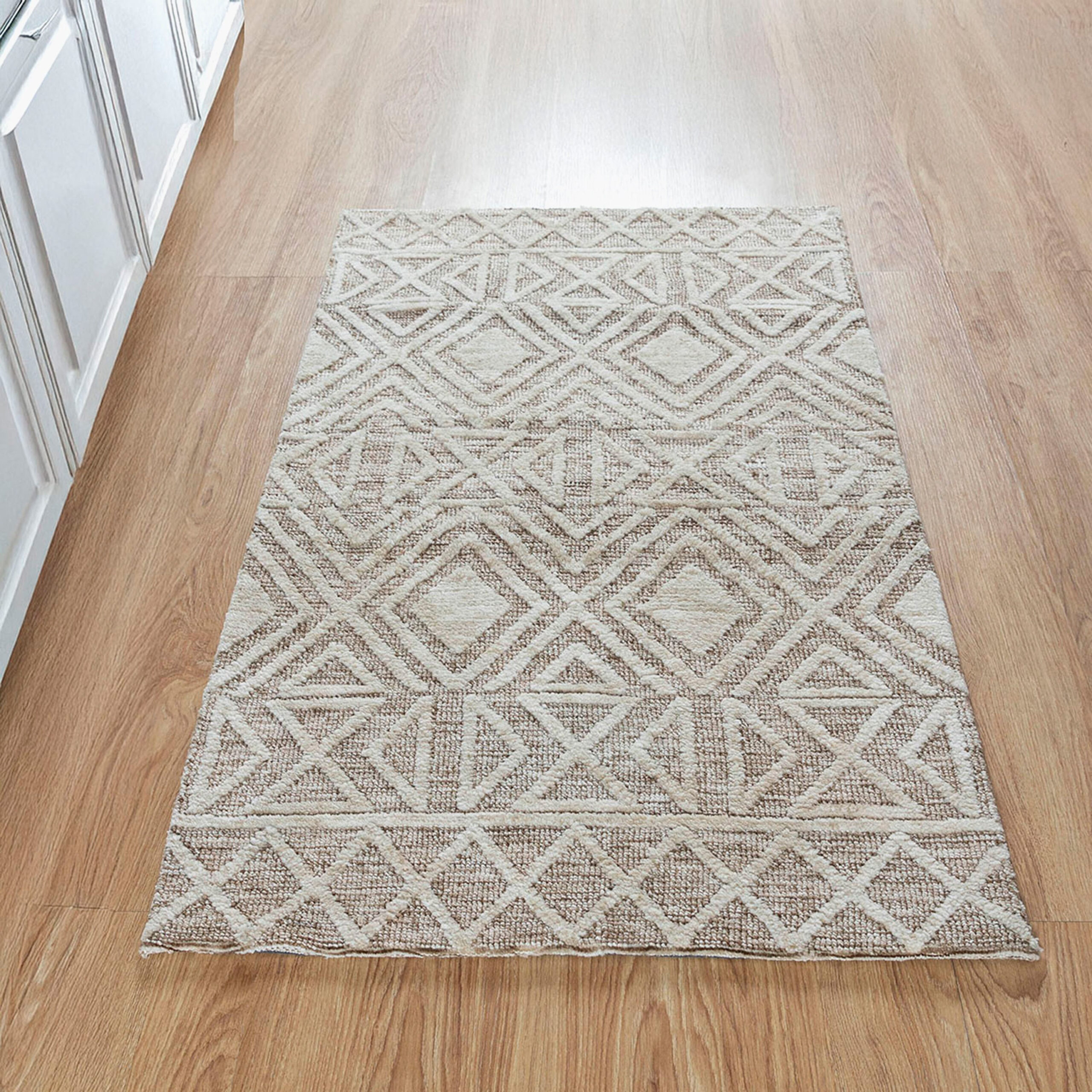 Milton Suri Microfibre Knitted Rug - 75x150 cm