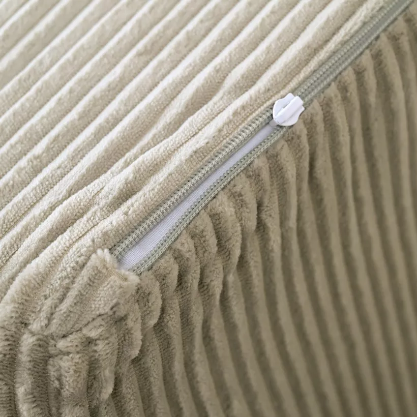 Plush Kids Armchair - Image 7