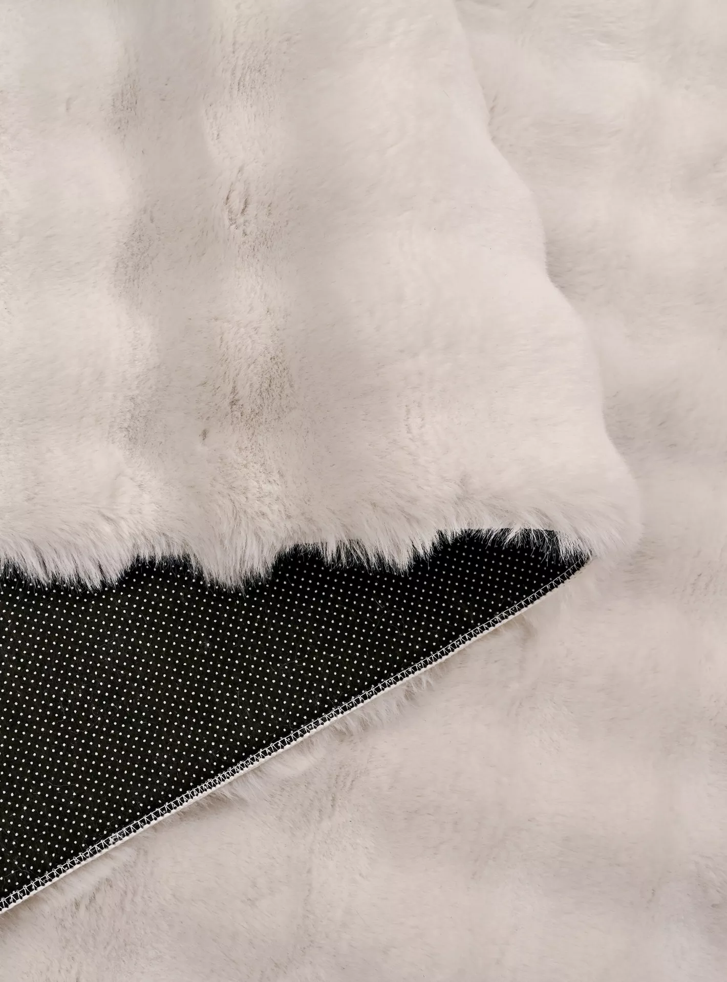 Bubble Rabbit Pebbles Shaggy Fur Rug - 160x230 cm - Image 4