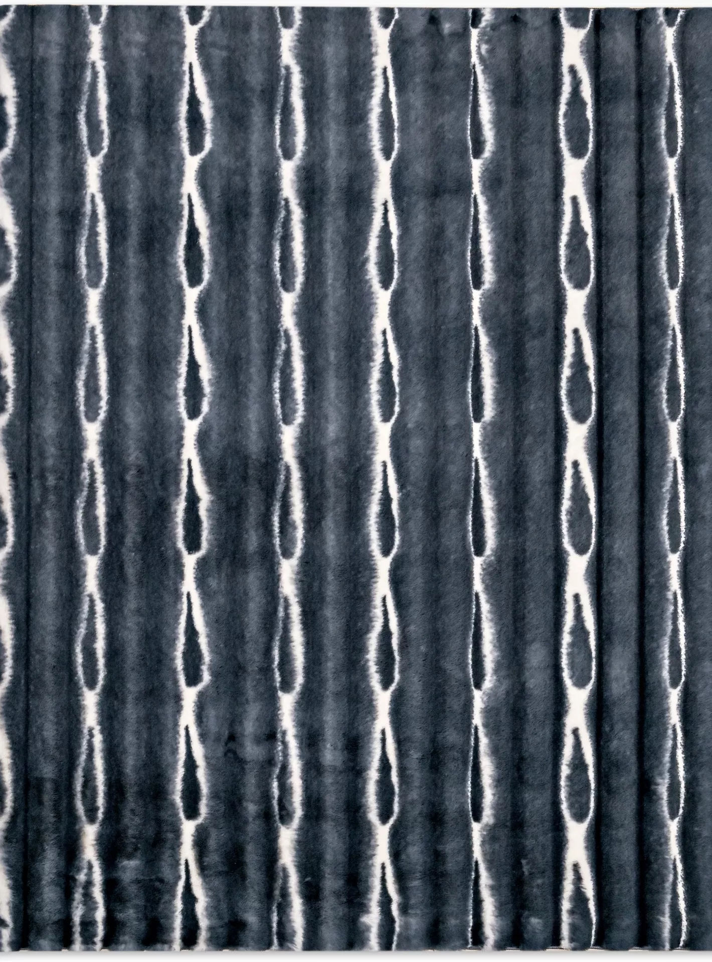 Plush Shibori Tie Dyed Faux Rabbit Fur Rug - 300x200 cm - Image 3