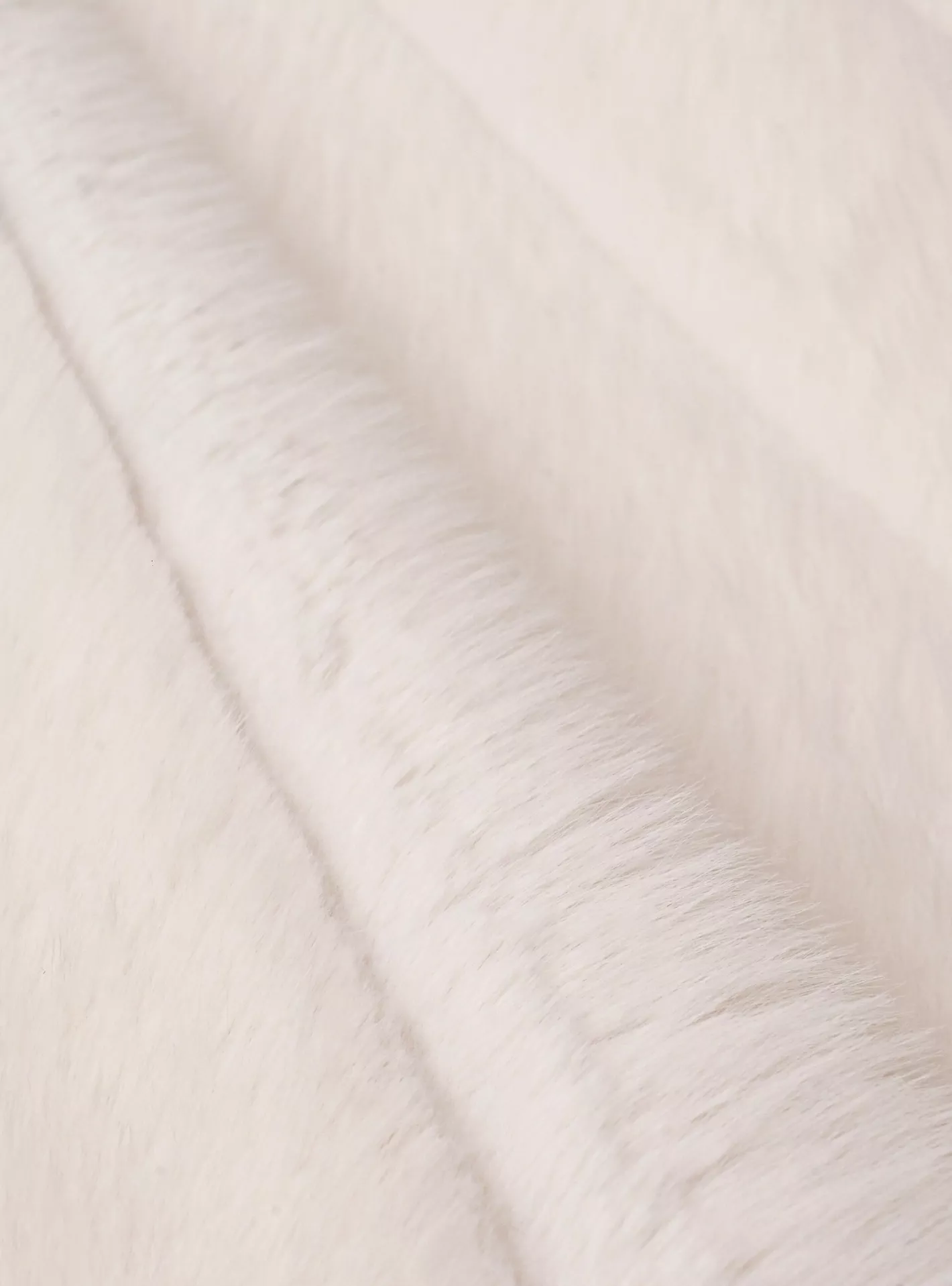 Fox Skin Carving Rug - 230x160 cm - Image 2