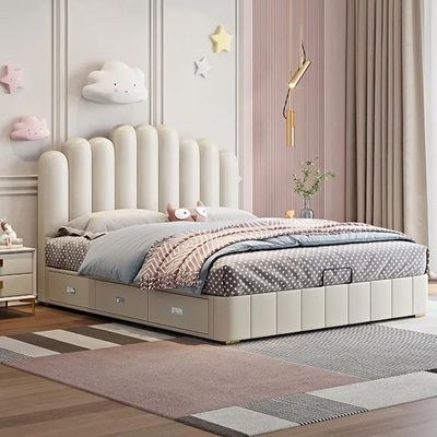 Letto PVC Leather BedKing 180 x 200-Light Grey-Elegant Upholstered Bed with Channel Tufted-Modern Design with Padded Headboard-Sturdy Base-Soft Fabric Finish-Ideal for Bedrooms & Villas