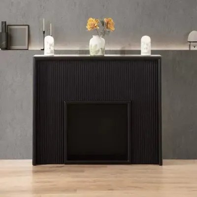 Baker Console Black