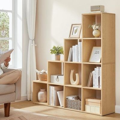 VASAGLE 10 Cube Wooden Storage Unit with Staircase Design - Freestanding Bookcase, Display Shelf, and Organizer for Living Room, Bedroom, or Study - Natural Davos Oak