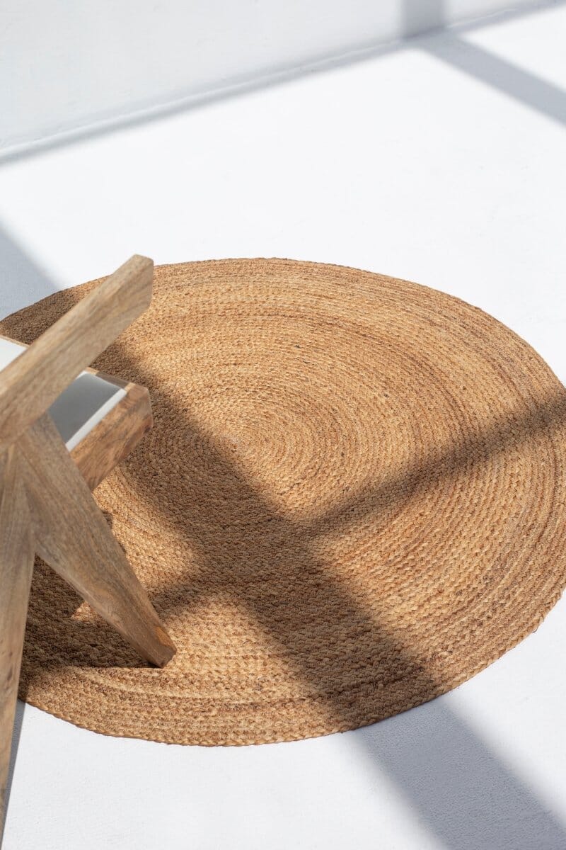 Essence of Simplicity - Round Natural Jute Braided Rug - Image 4