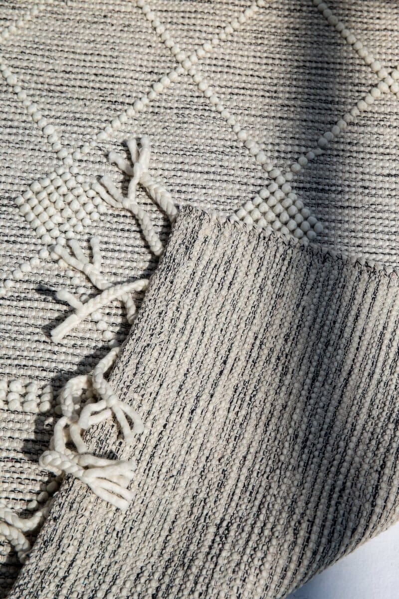 Ethereal Geometry - Natural Tassels White Runner Woven Rug - Image 4