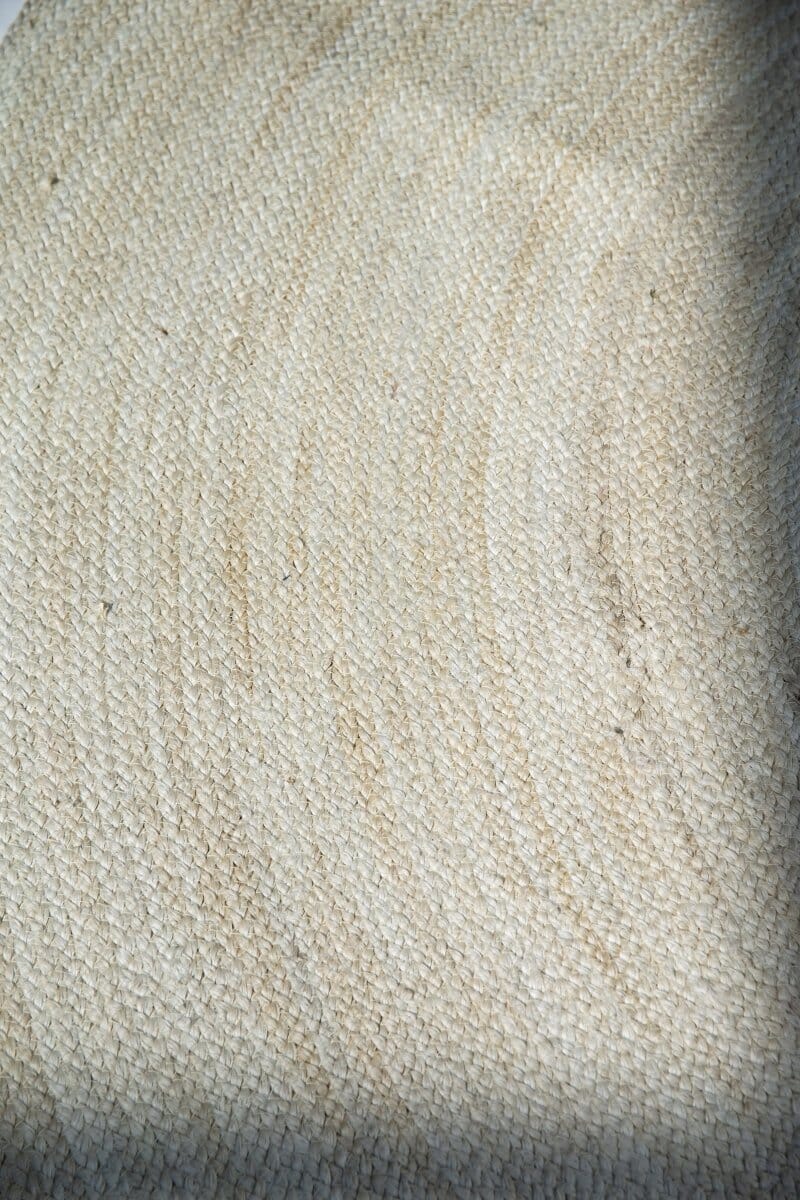 Pure Aura - Off-White Braided Round Rug - Image 4