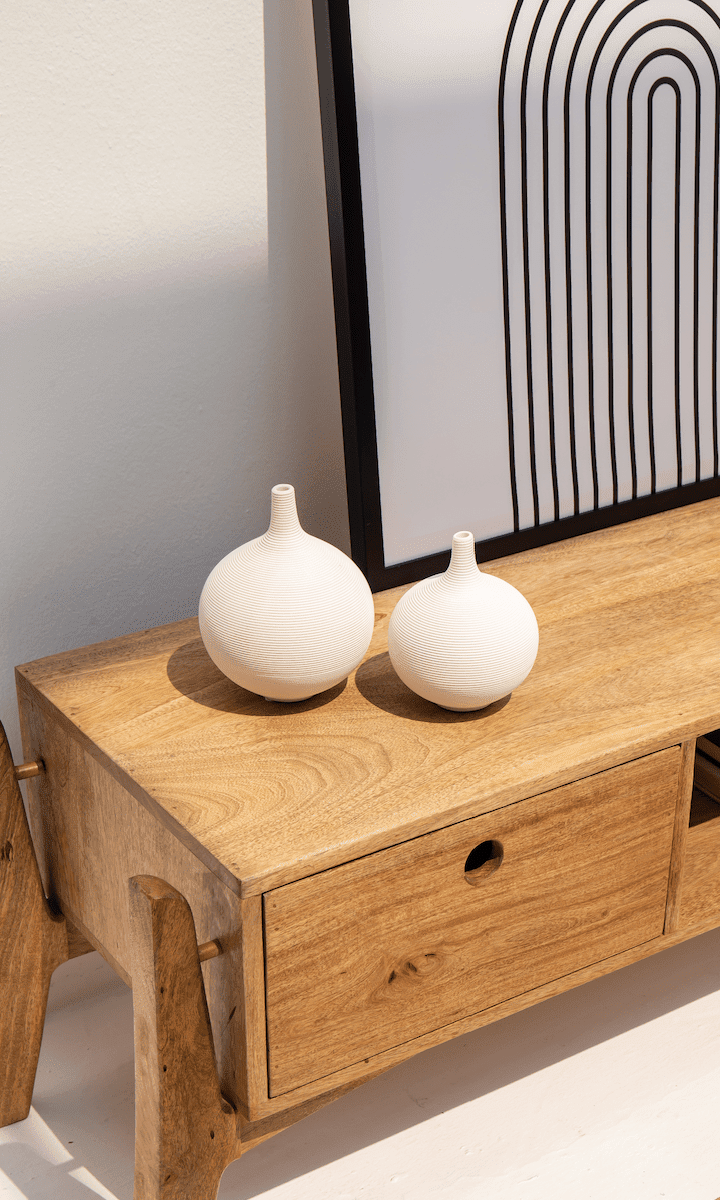 Minimalist Round Shape Ceramic Vase