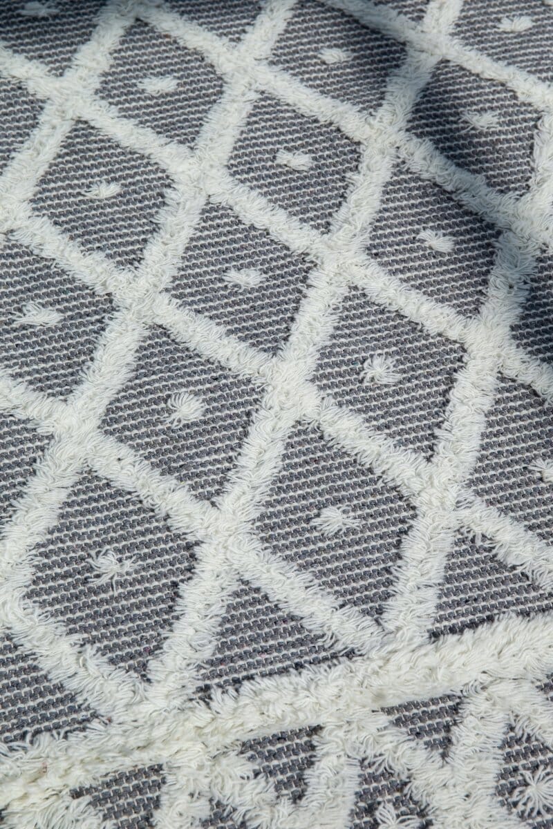 White Diamonds - Grey Woven Rug - Image 2