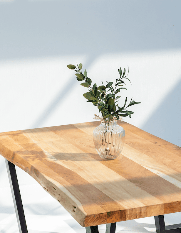 Transparent Wave Glass Vase - Image 5