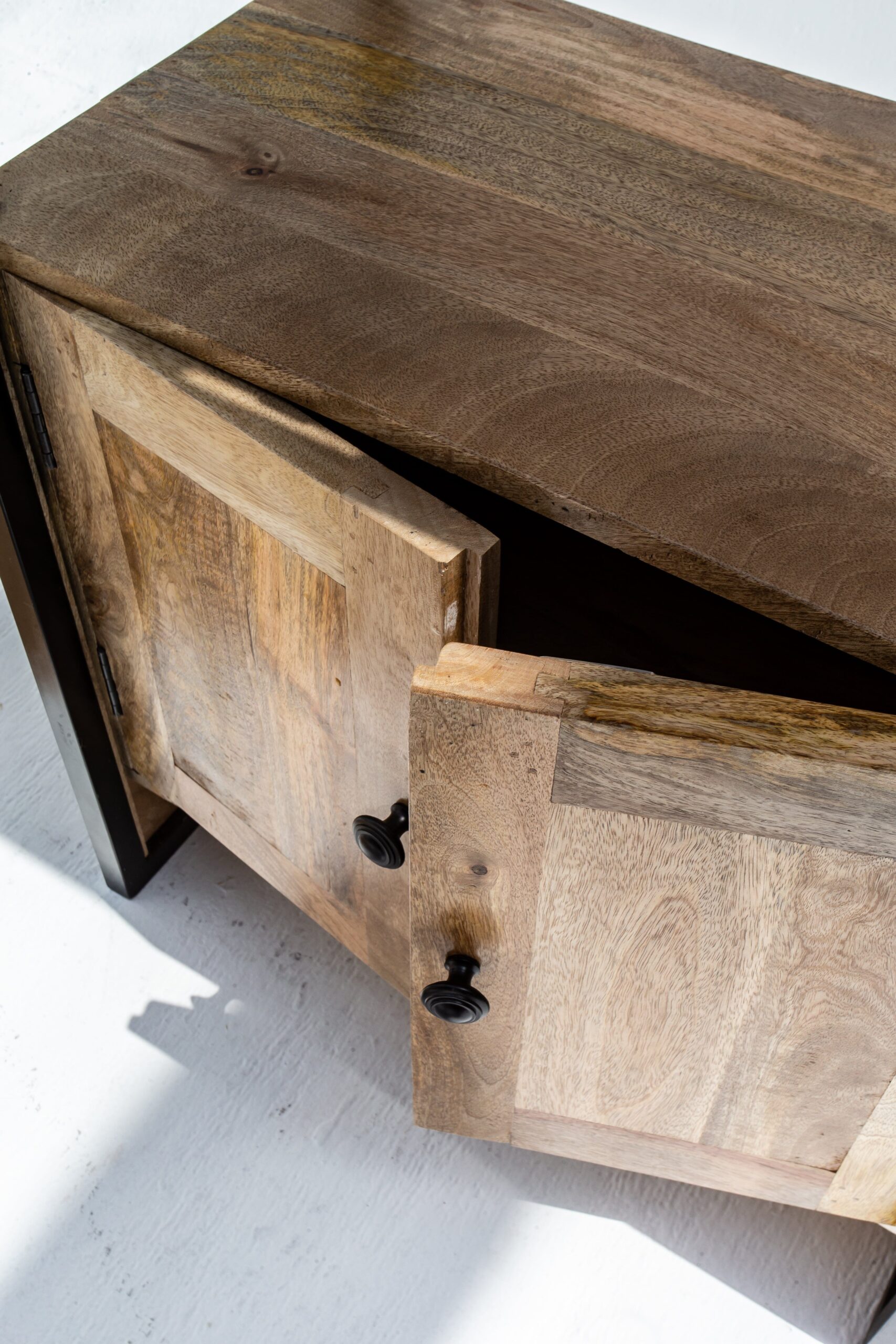 Rionne Wooden Cocktail Cabinet - Image 4
