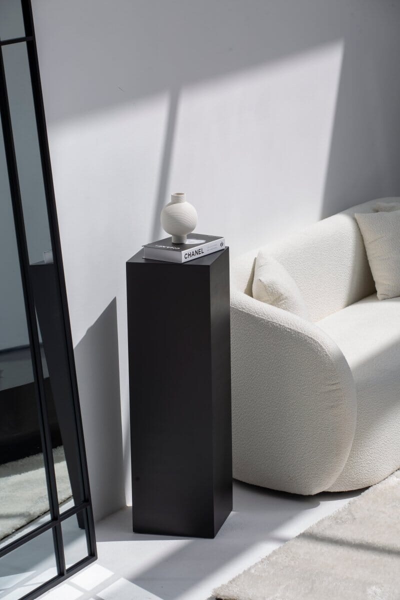 Zelda Black MDF Plinths (3 Sizes Available) - Image 3