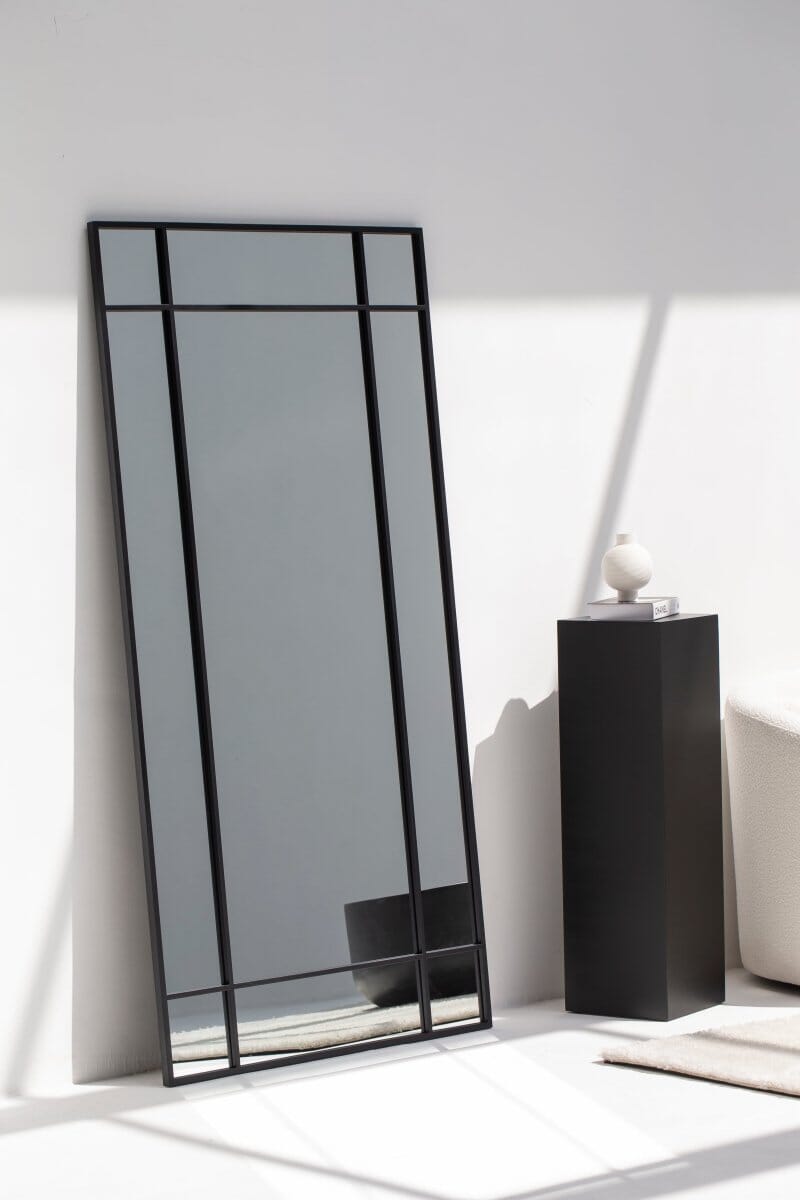 Zelda Black MDF Plinths (3 Sizes Available) - Image 4