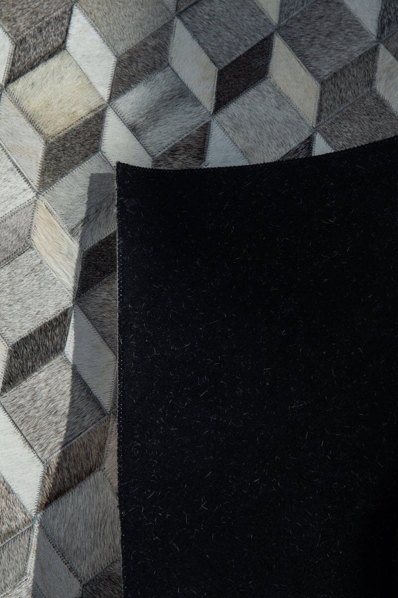 Chromatic Grey Horizon - Leather Rug - Image 3