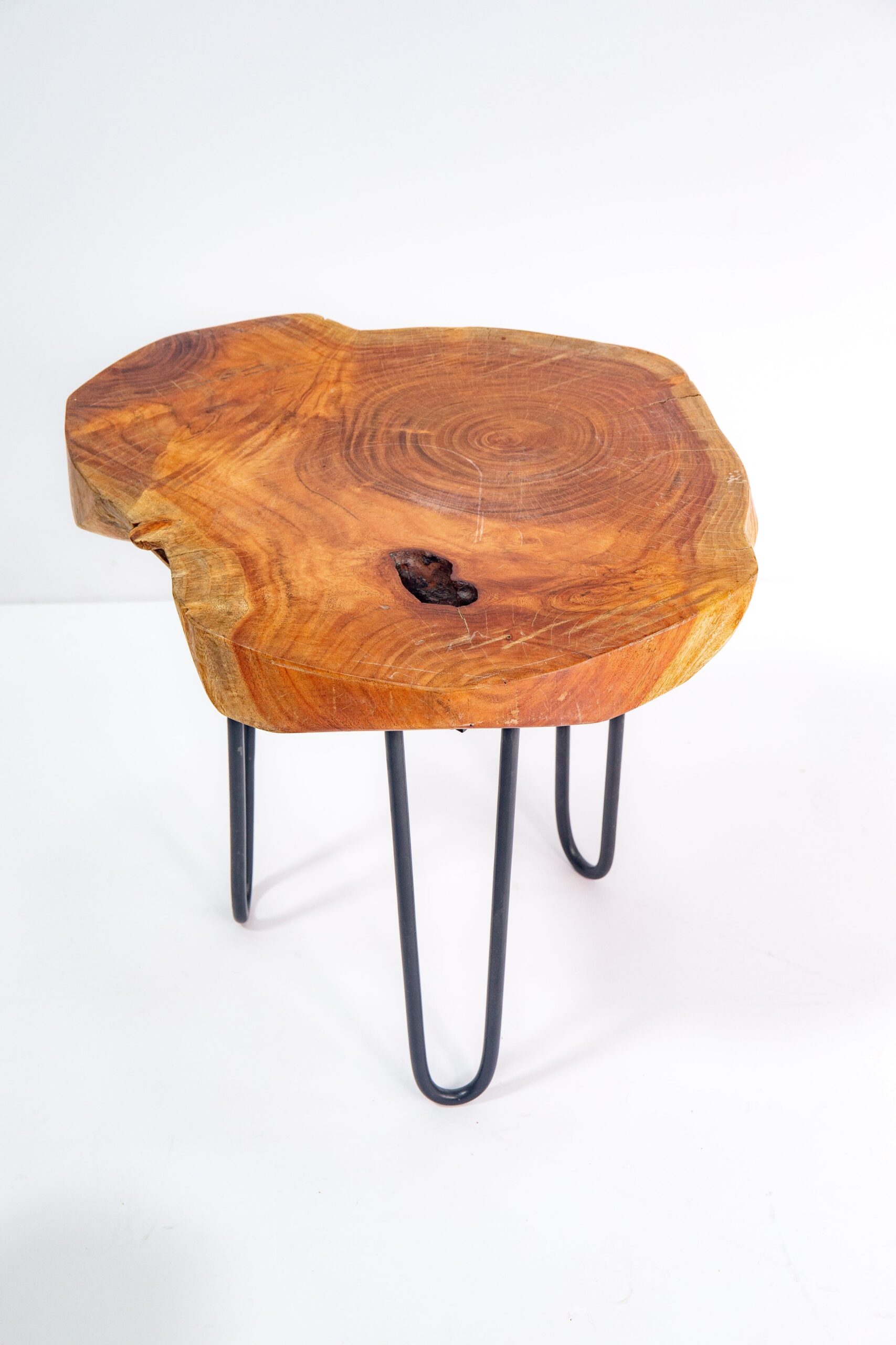 Serel Tree Stump Side Table with Hairpin Legs - Image 8