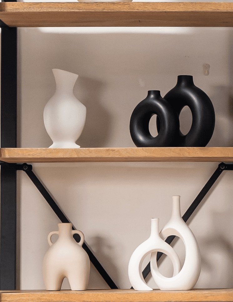 Black Ceramic Donut Vase - Image 3