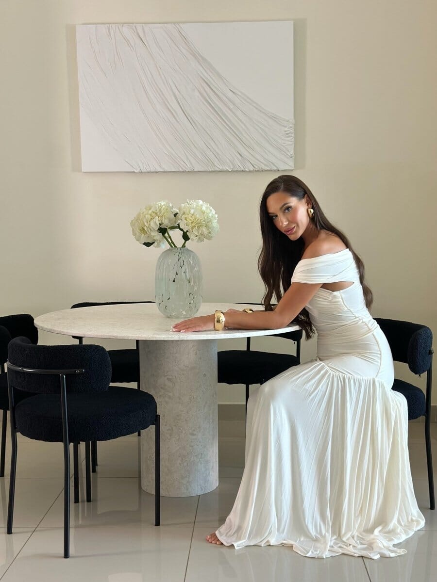 Pelagia Oryx Marble Round Dining Table - Image 9