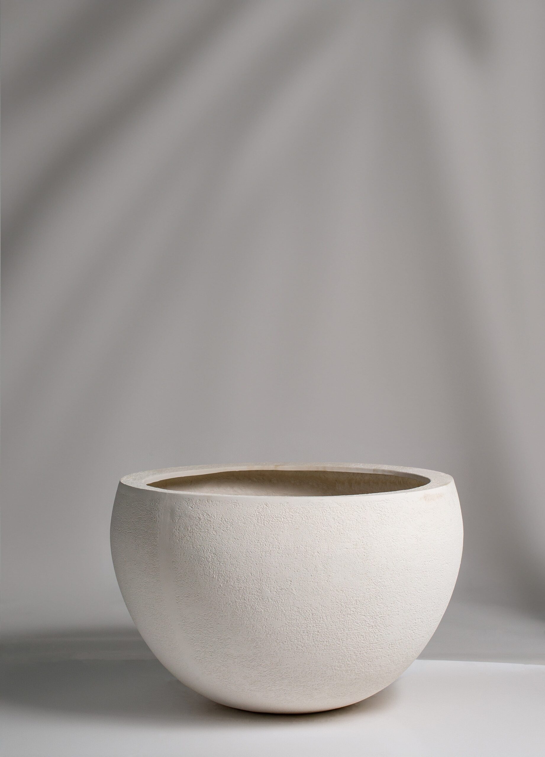 Zuno White Fiber Pot