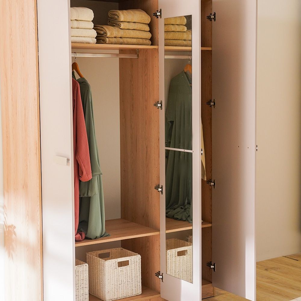Cardano 3 Door Wardrobe With Mirror Inside-Natural Oak/Champagne - Image 5