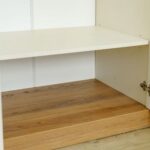 Amara 5 Door Wardrobe With 2 Glass - Oak/White